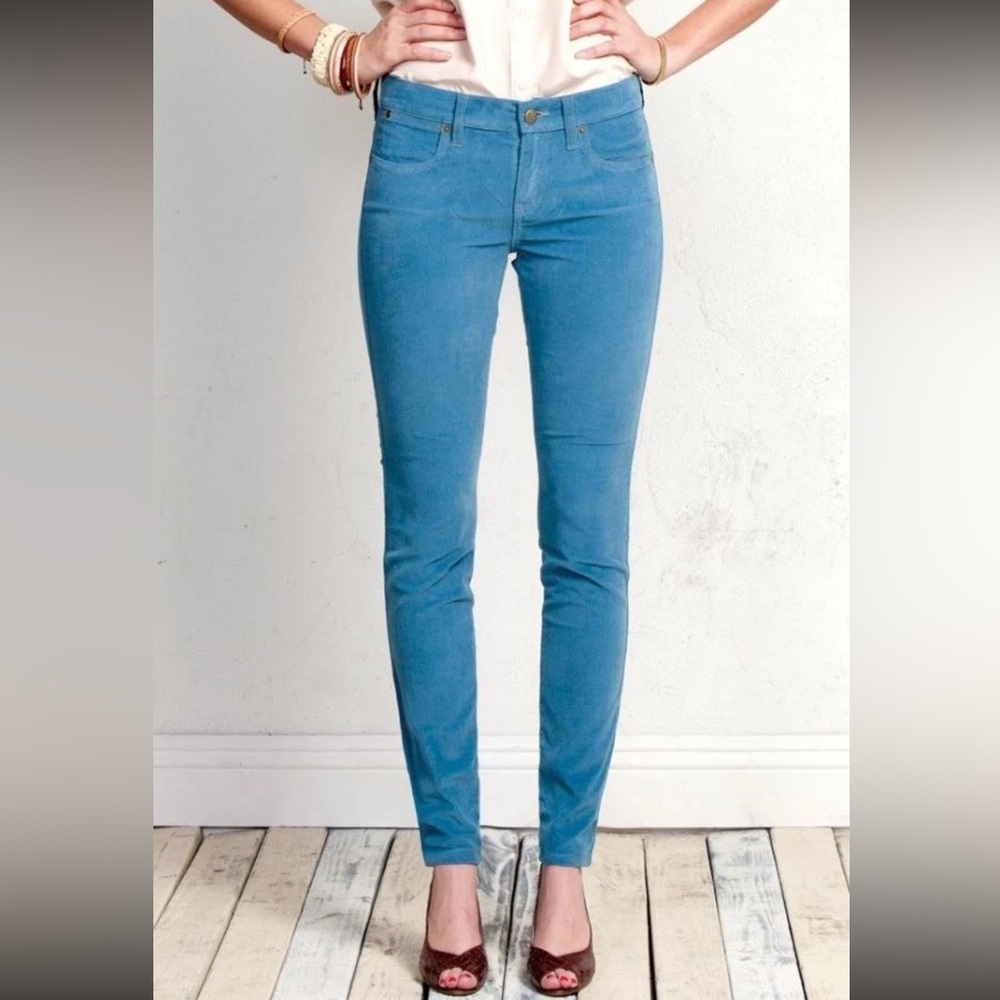 Henry & Belle Super Skinny Ankle Wedgewood Blue Corduroy Pants
